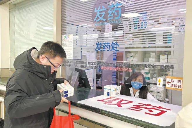 “窗帘”约定……上门照料让独居老人不孤单！J9数字平台节日守护、日常暖心、居家服务、(图1)